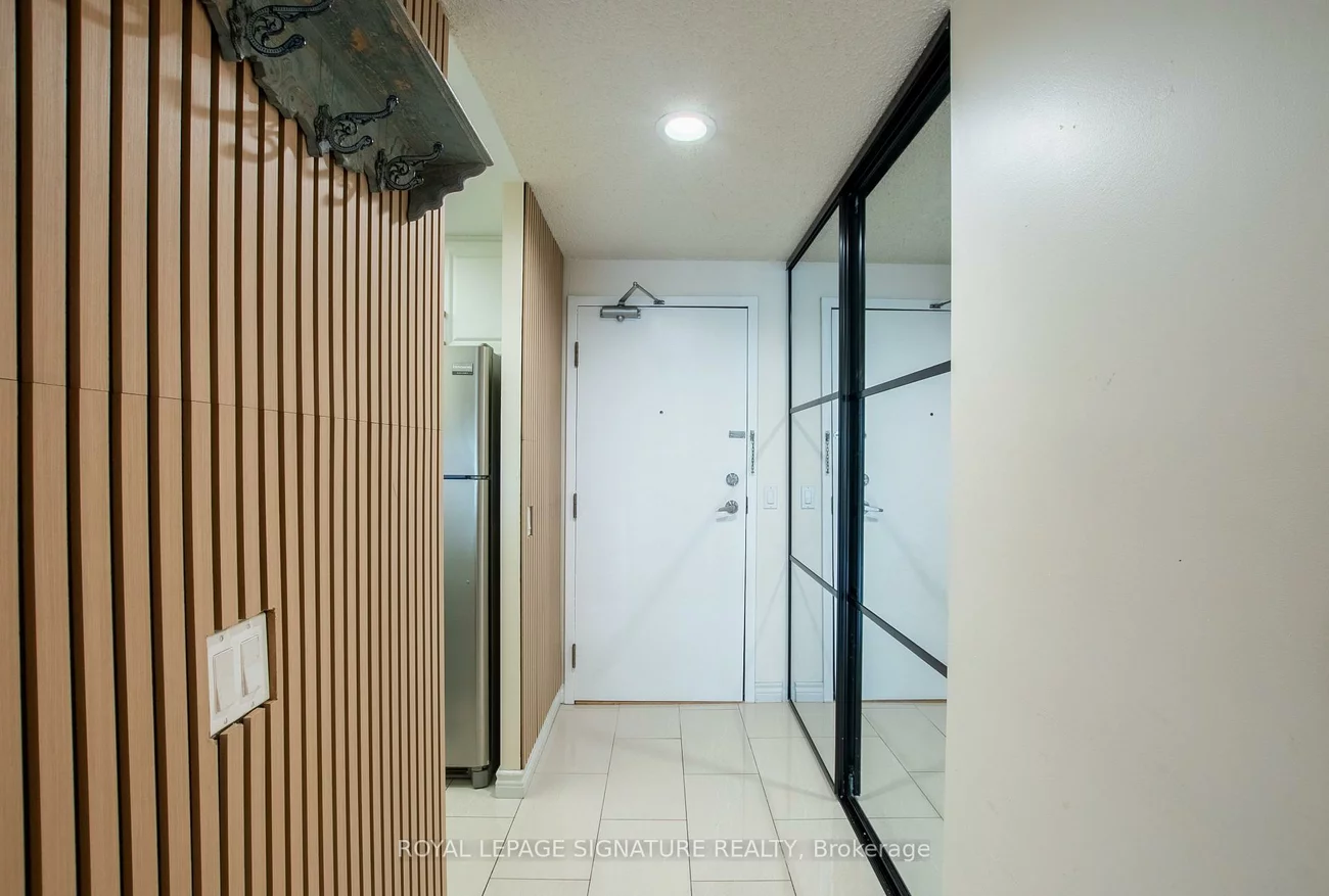 7, Bishop, Newtonbrook East, Toronto