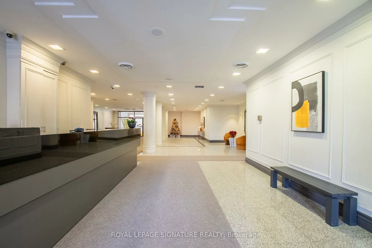 7, Bishop, Newtonbrook East, Toronto