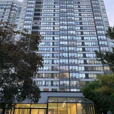 7, Bishop, Newtonbrook East, Toronto