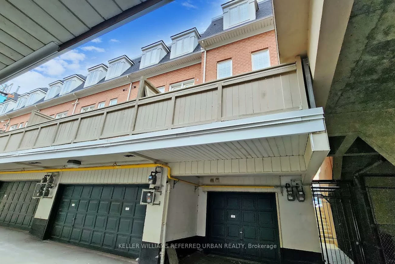 4A, Portland, Waterfront Communities C1, Toronto