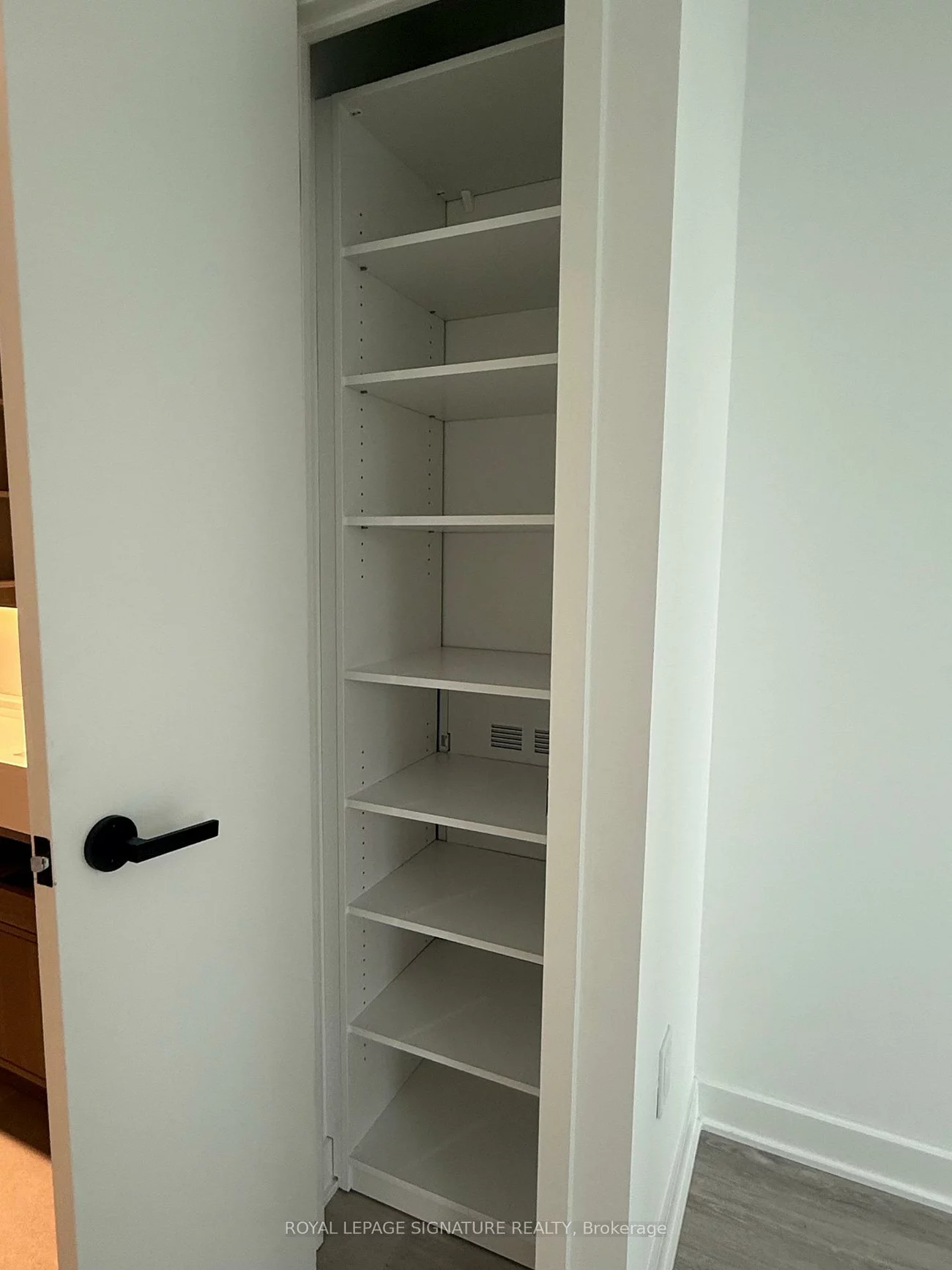 55, Charles, Church-Yonge Corridor, Toronto