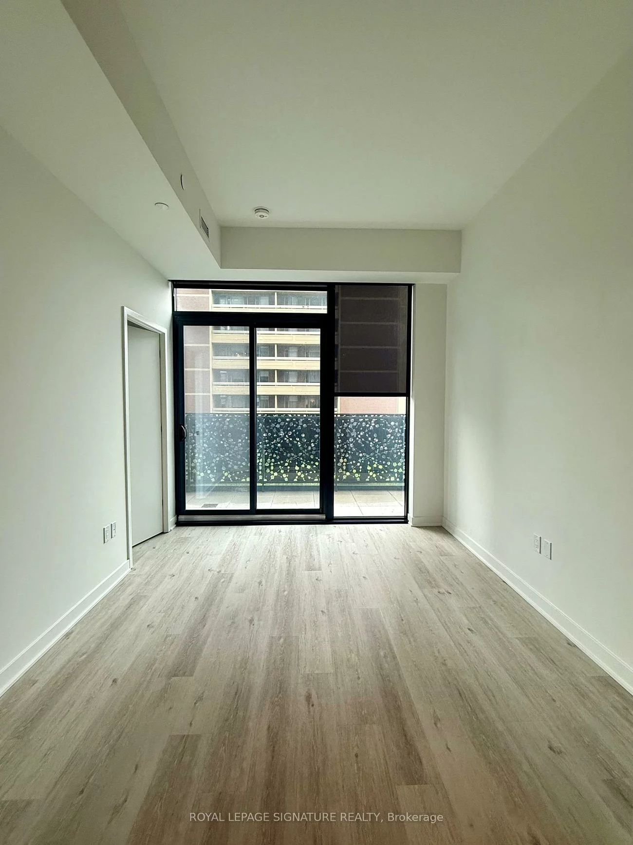 55, Charles, Church-Yonge Corridor, Toronto