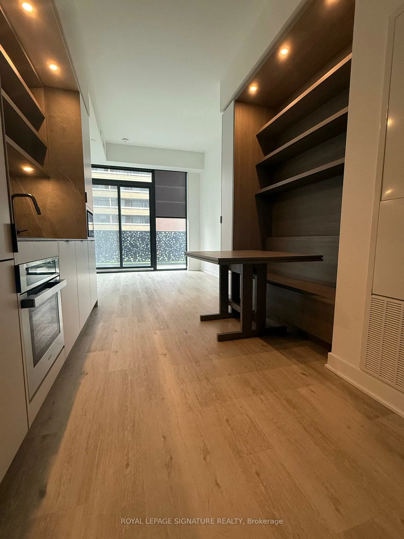 55, Charles, Church-Yonge Corridor, Toronto