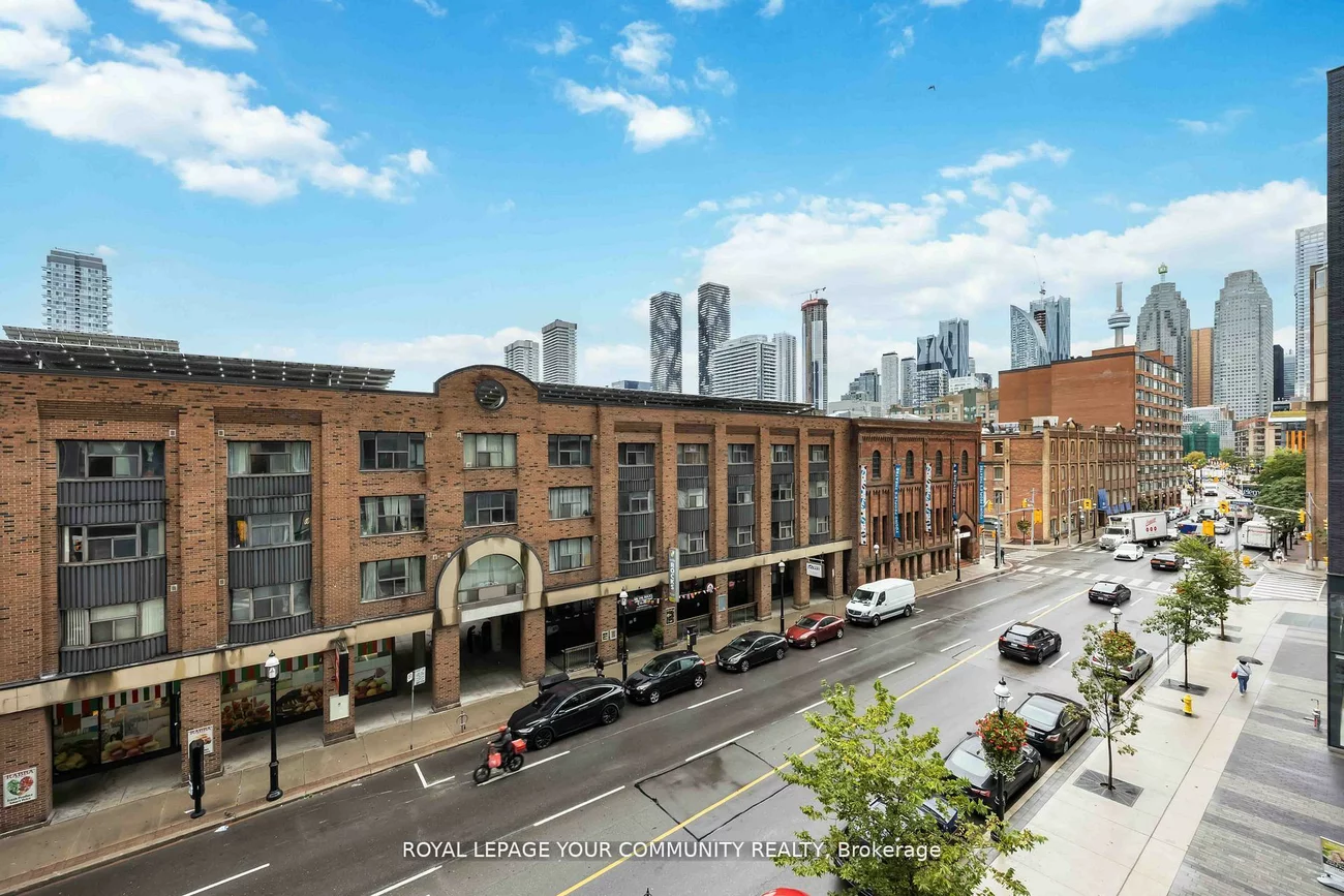 158, Front, Moss Park, Toronto