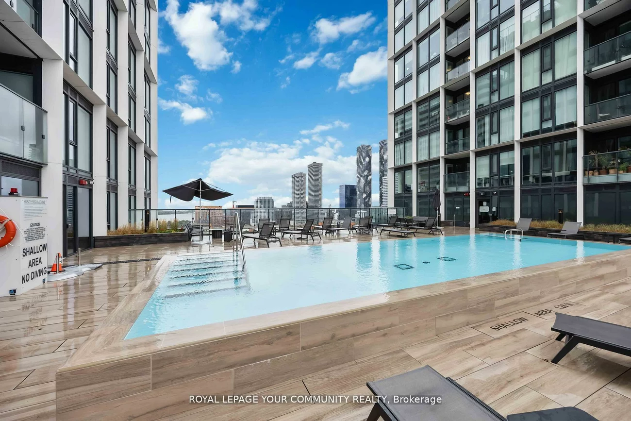 158, Front, Moss Park, Toronto