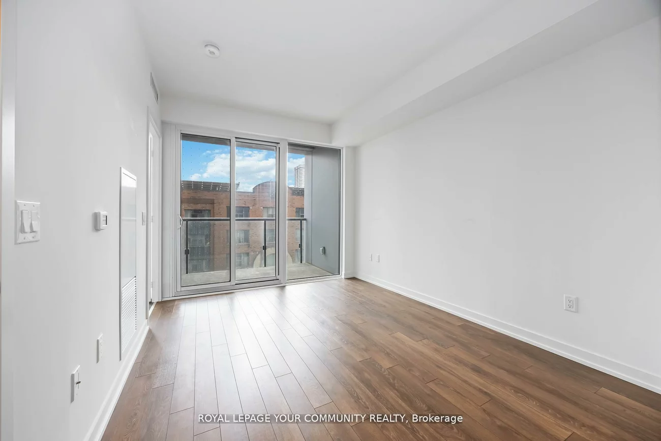 158, Front, Moss Park, Toronto