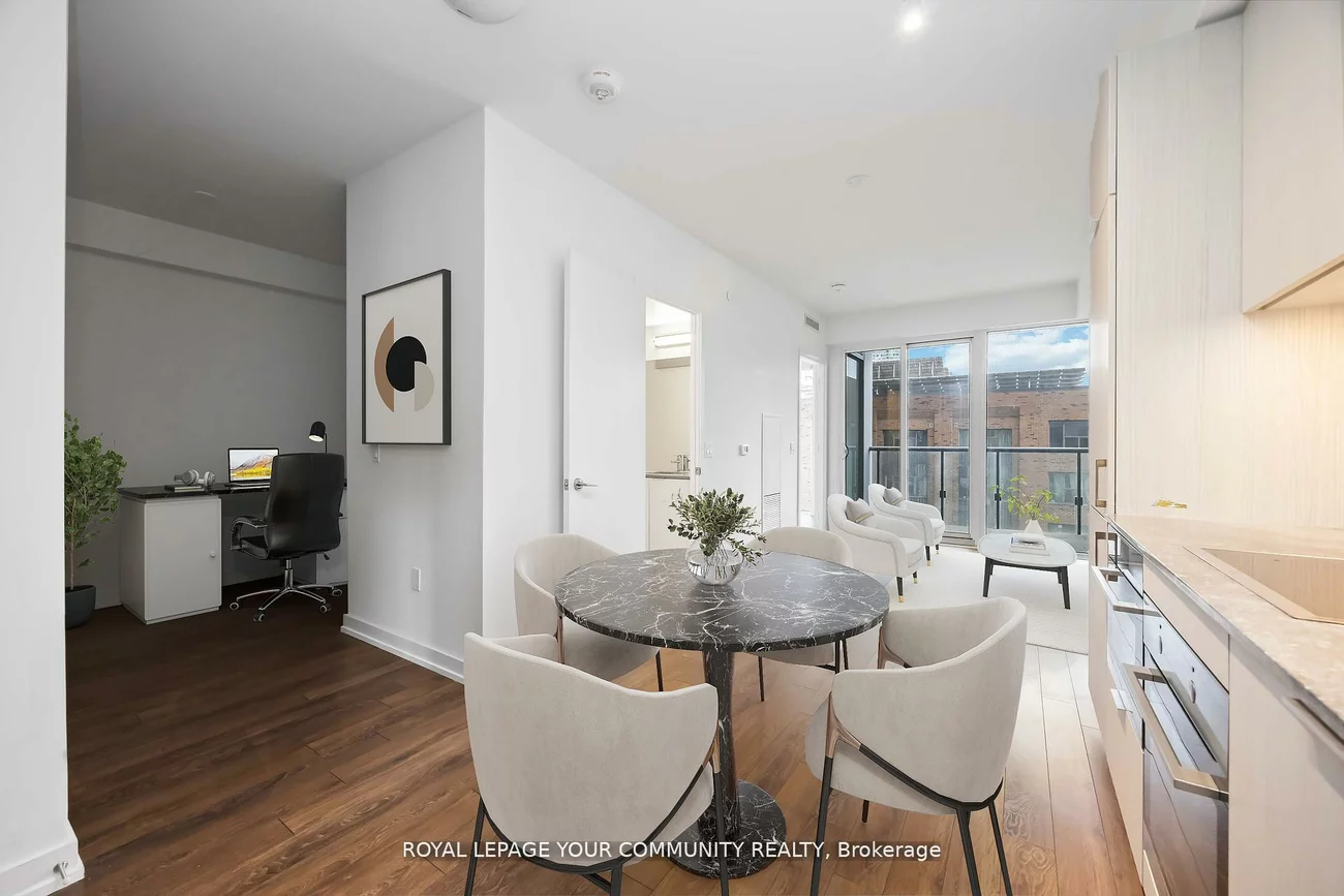 158, Front, Moss Park, Toronto