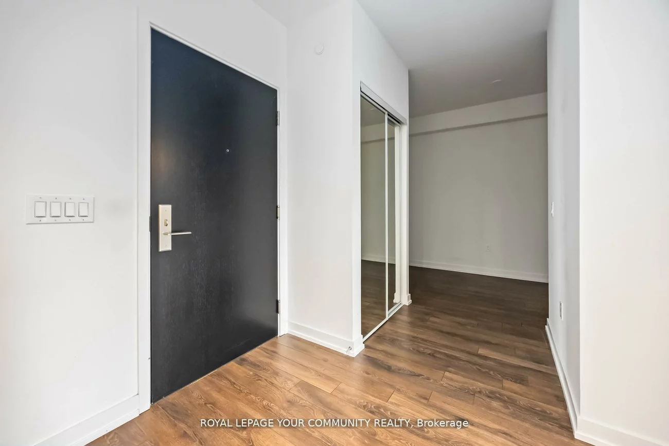 158, Front, Moss Park, Toronto