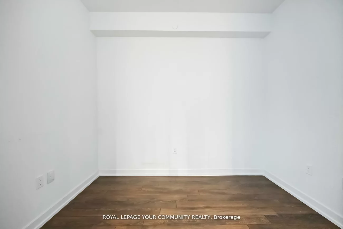 158, Front, Moss Park, Toronto