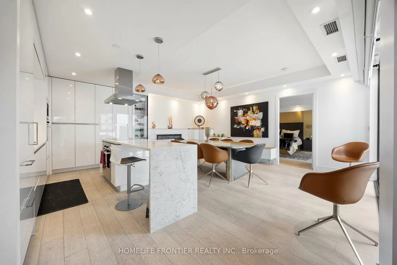 6, Jackes, Rosedale-Moore Park, Toronto