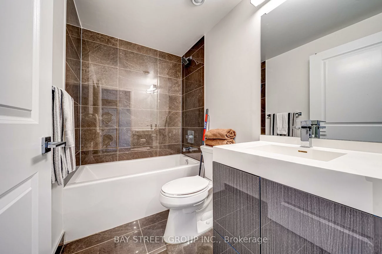 251, Jarvis, Church-Yonge Corridor, Toronto