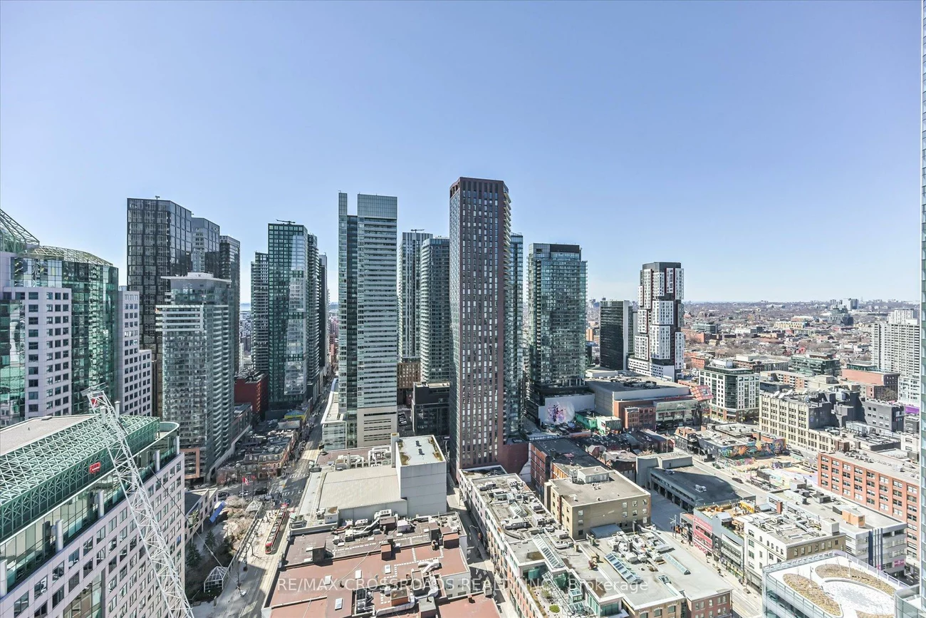 224, King, Waterfront Communities C1, Toronto