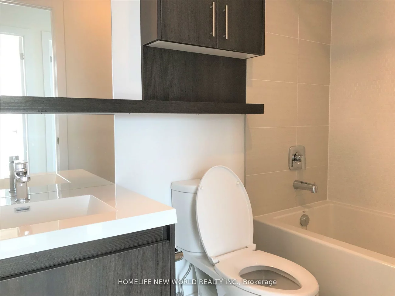 150, Fairview Mall, Don Valley Village, Toronto