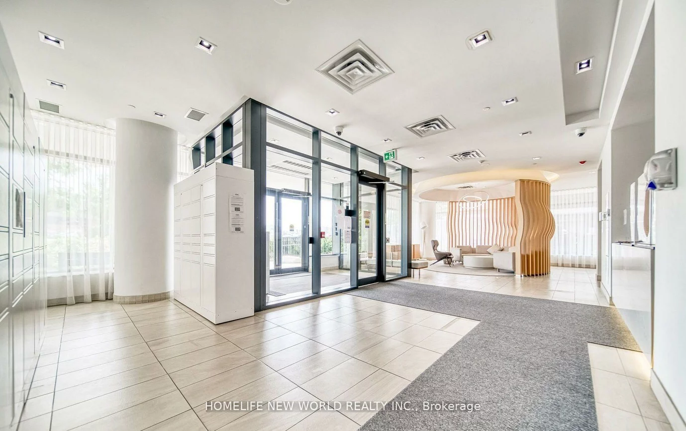 150, Fairview Mall, Don Valley Village, Toronto