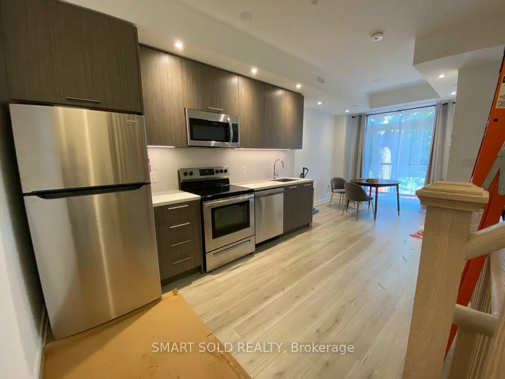 51, Winlock, Newtonbrook East, Toronto