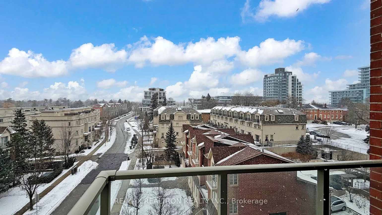 1, Clairtrell, Willowdale East, Toronto
