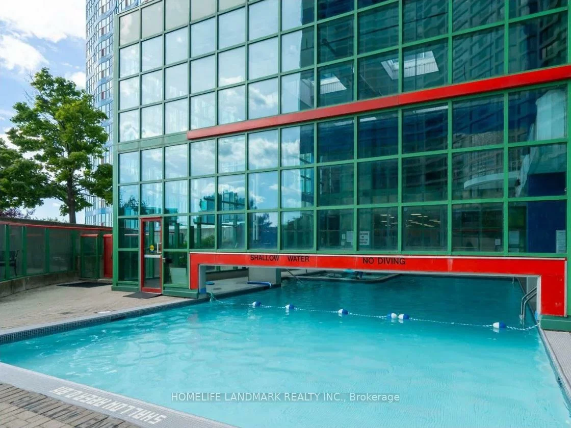 99, Harbour, Waterfront Communities C1, Toronto