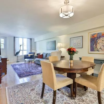 955, Millwood, Leaside, Toronto