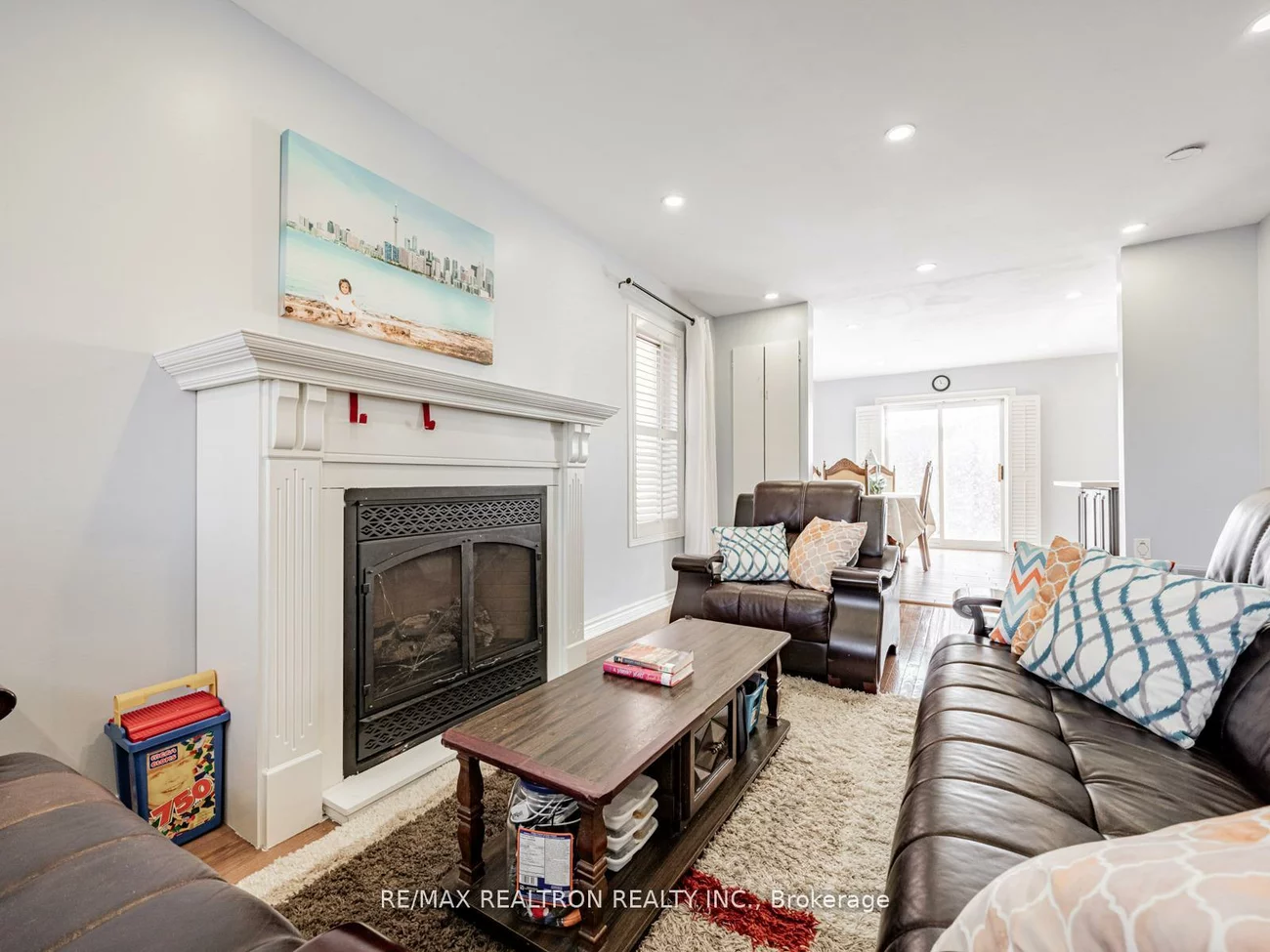 15D, Overlea, Thorncliffe Park, Toronto