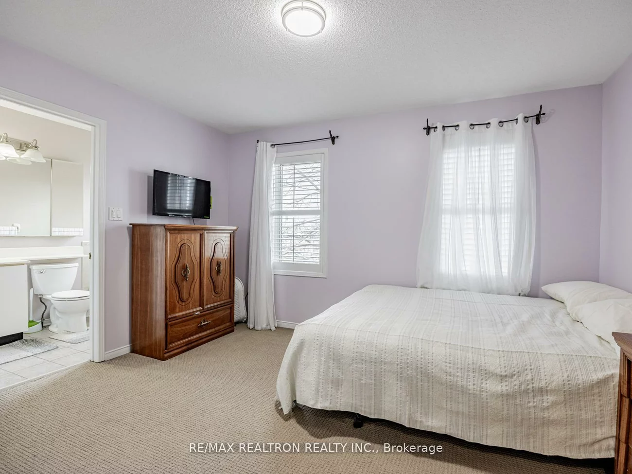 15D, Overlea, Thorncliffe Park, Toronto