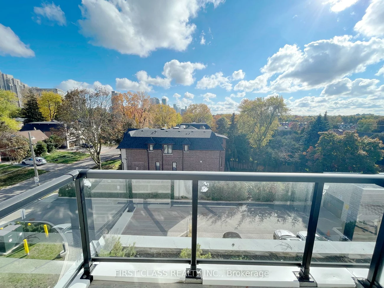 57, Finch, Willowdale West, Toronto