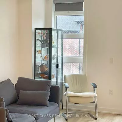 57, Finch, Willowdale West, Toronto