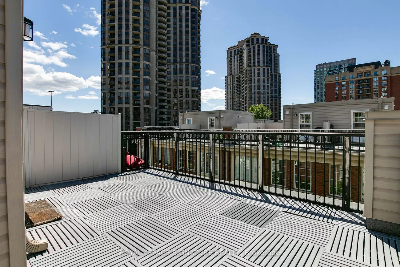 3, Everson, Willowdale East, Toronto