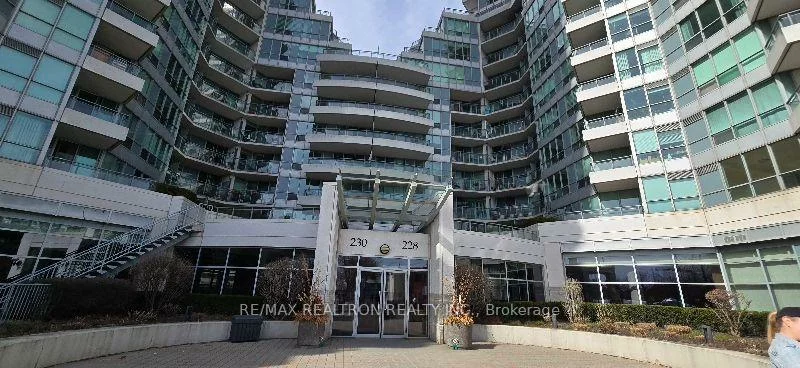 228, Queens, Waterfront Communities C1, Toronto