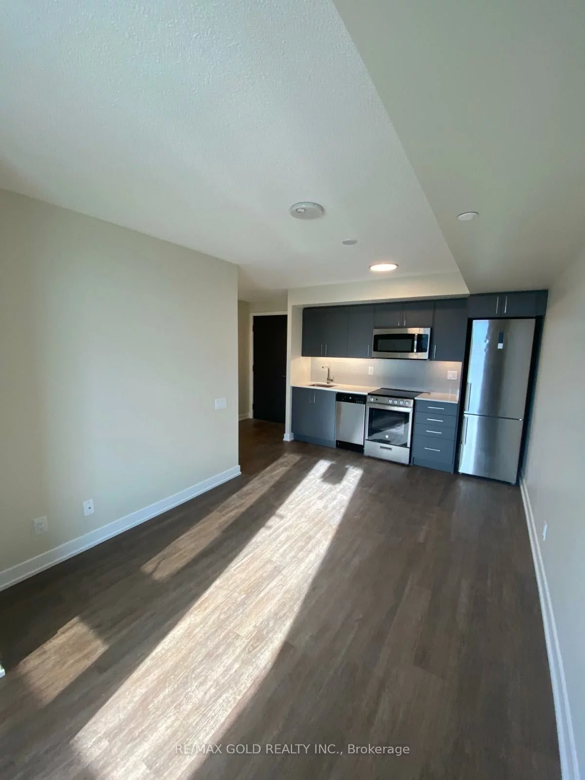 38, Monte Kwinter, Clanton Park, Toronto