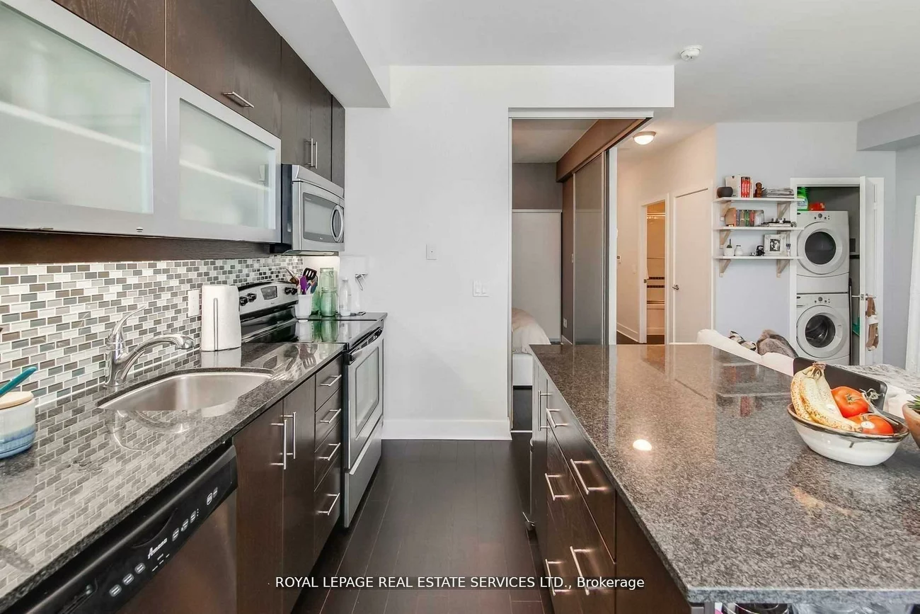 90, Stadium, Niagara, Toronto