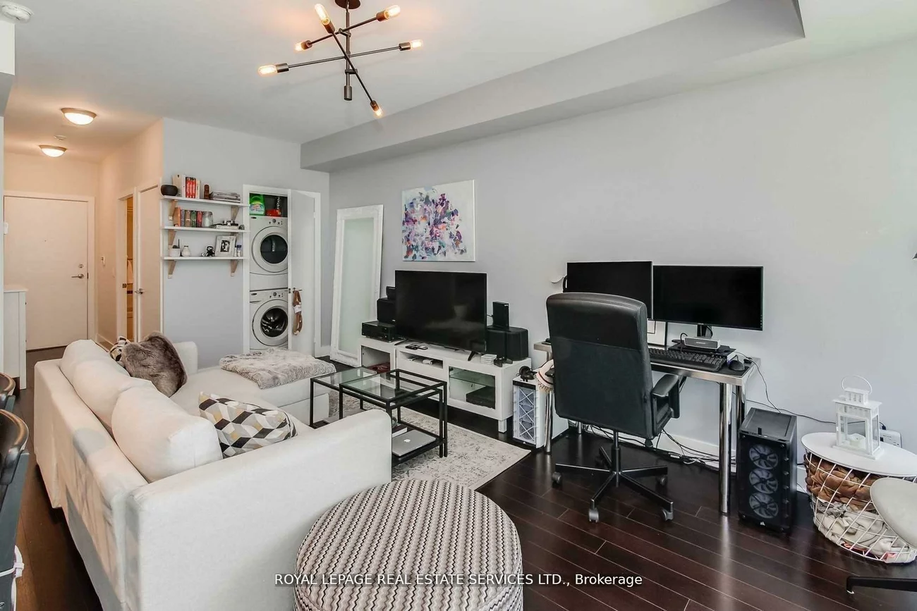 90, Stadium, Niagara, Toronto