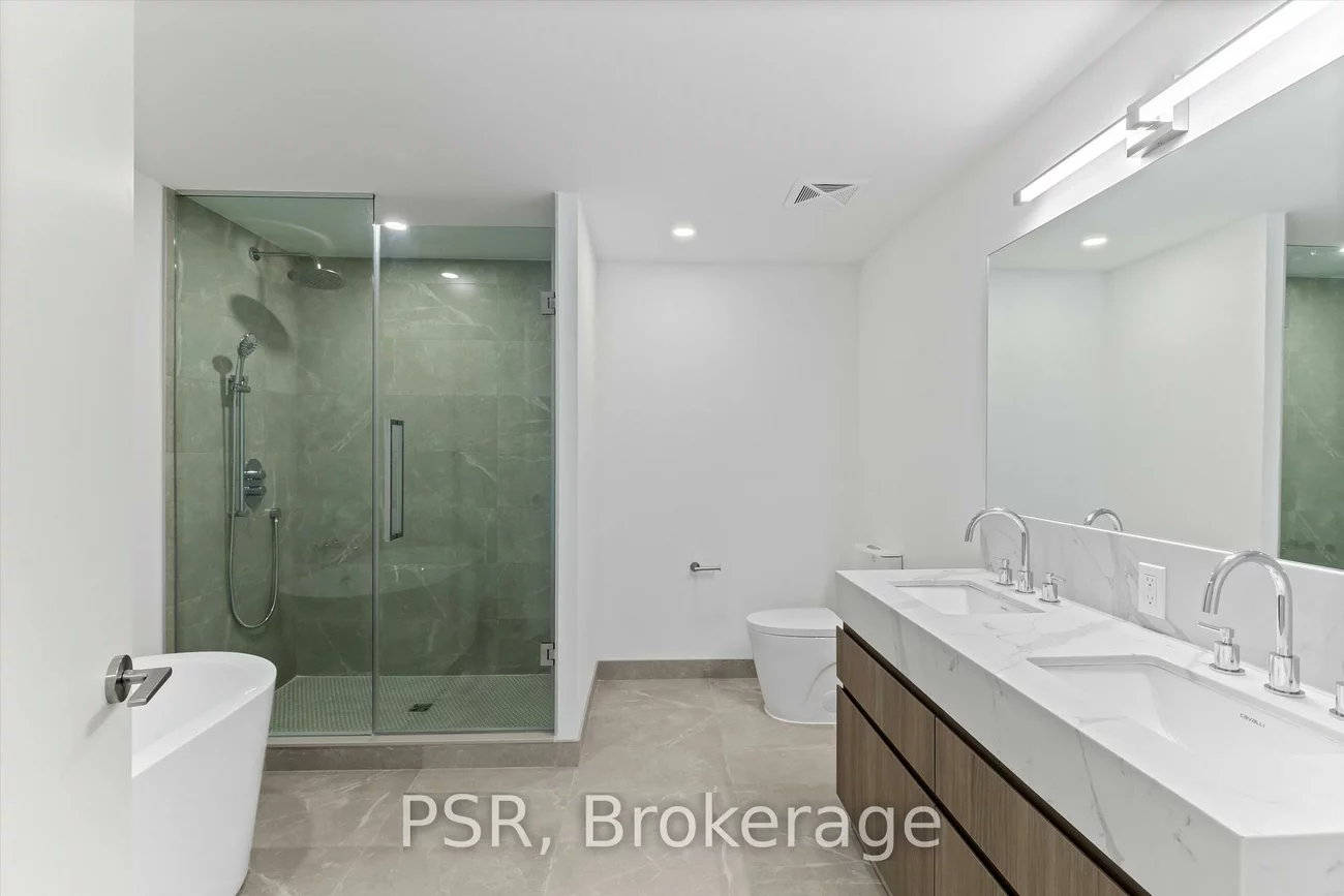 200, keewatin, Mount Pleasant East, Toronto