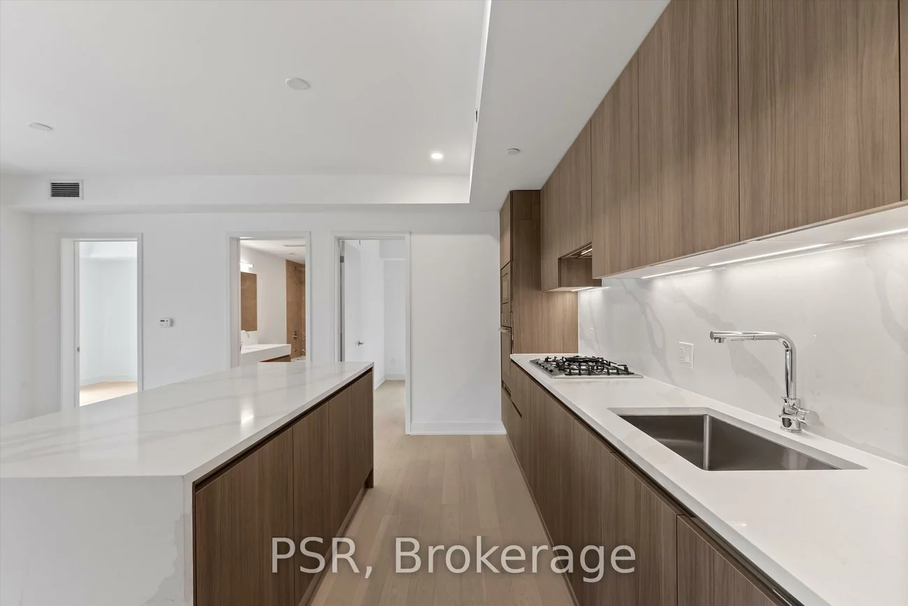 200, keewatin, Mount Pleasant East, Toronto