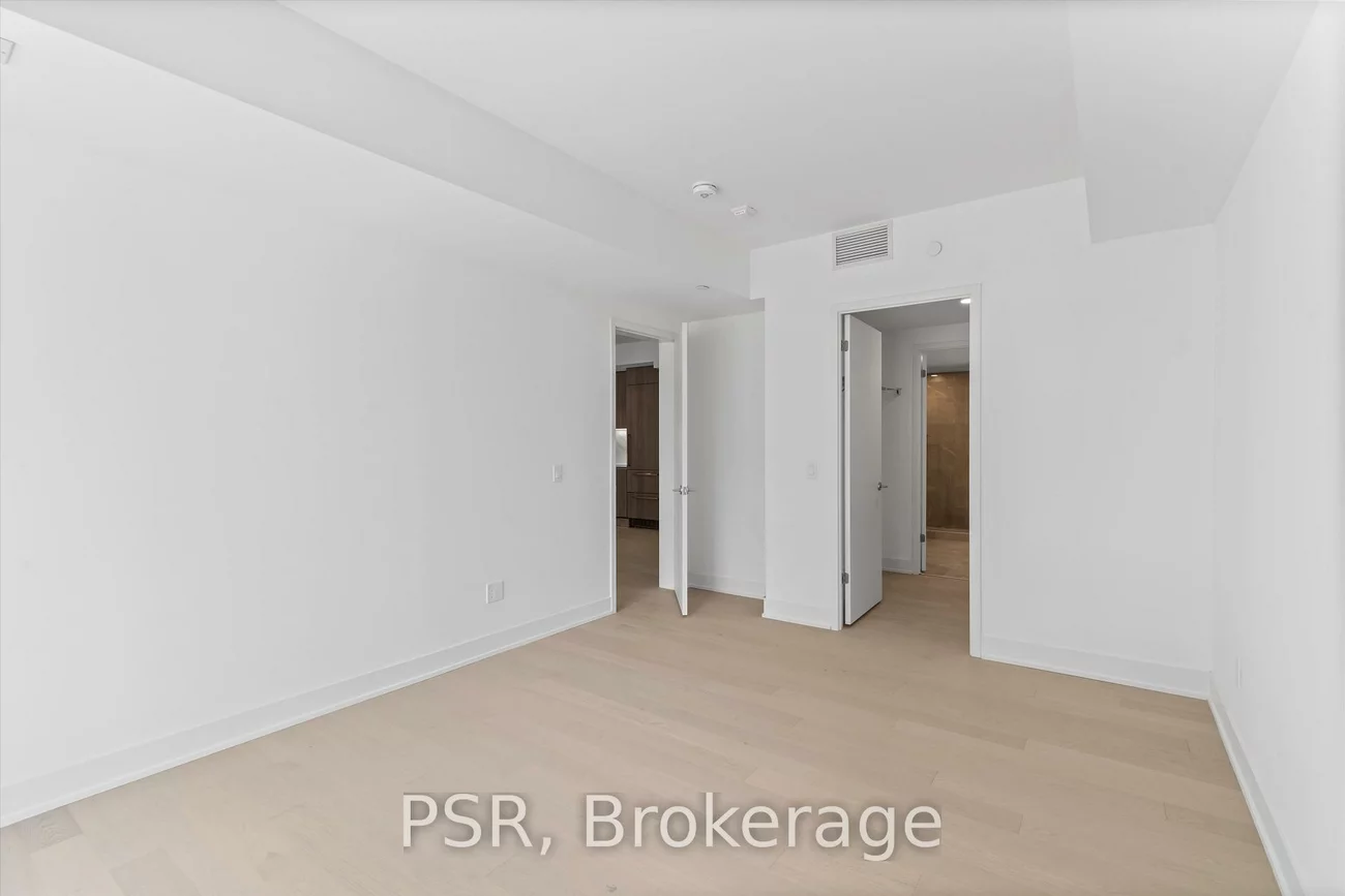 200, keewatin, Mount Pleasant East, Toronto