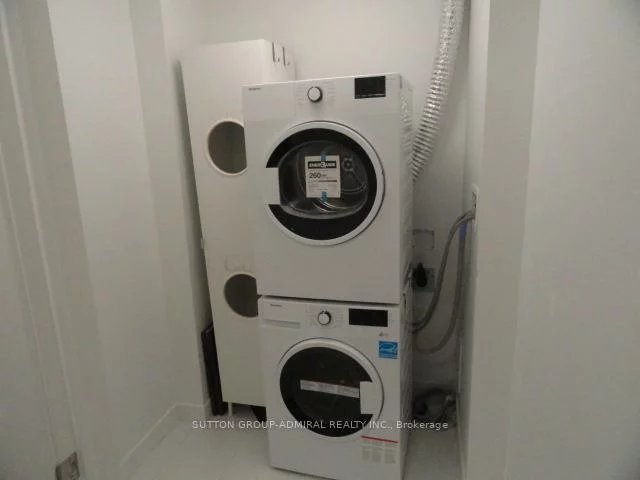 185, Alberta, Oakwood Village, Toronto