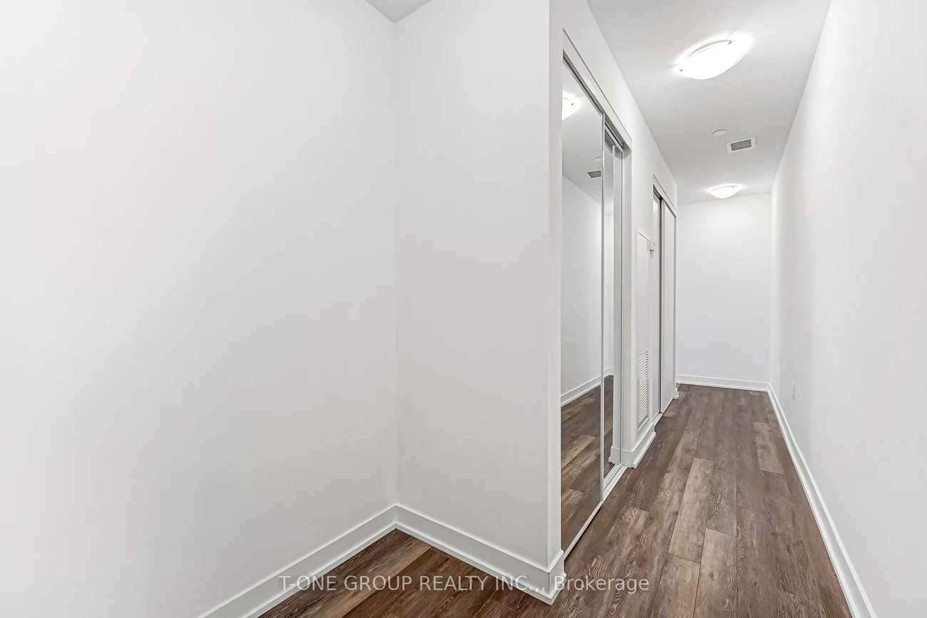 250, Lawrence, Lawrence Park North, Toronto