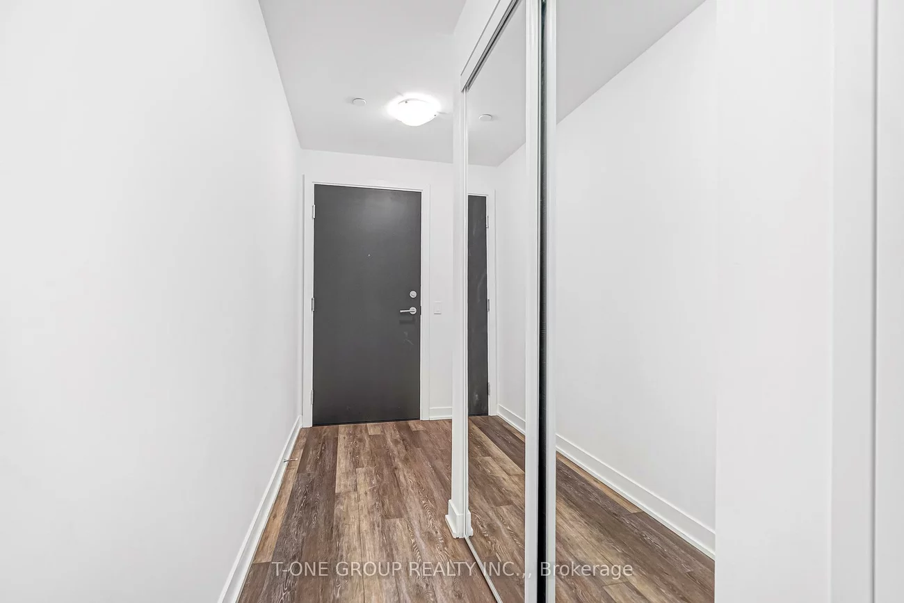 250, Lawrence, Lawrence Park North, Toronto