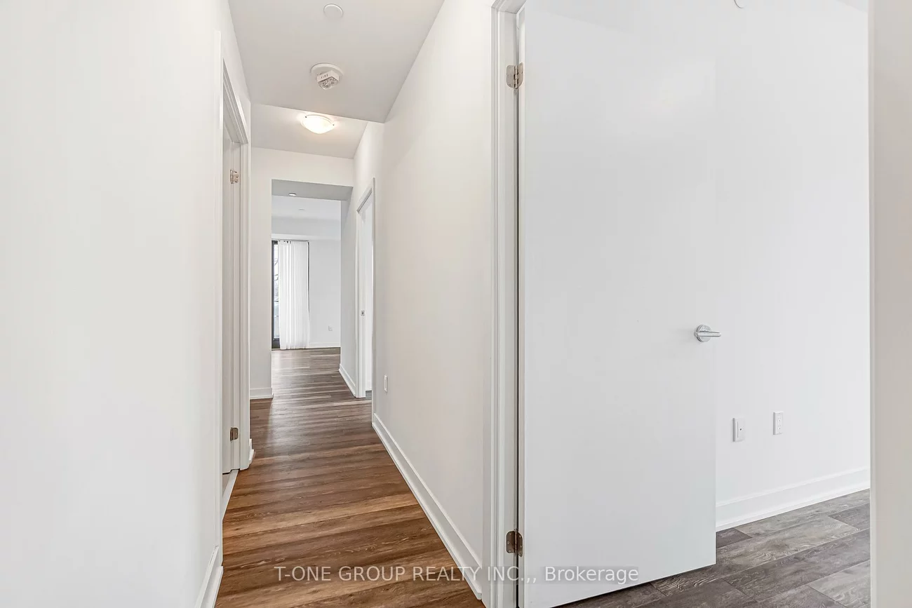 250, Lawrence, Lawrence Park North, Toronto