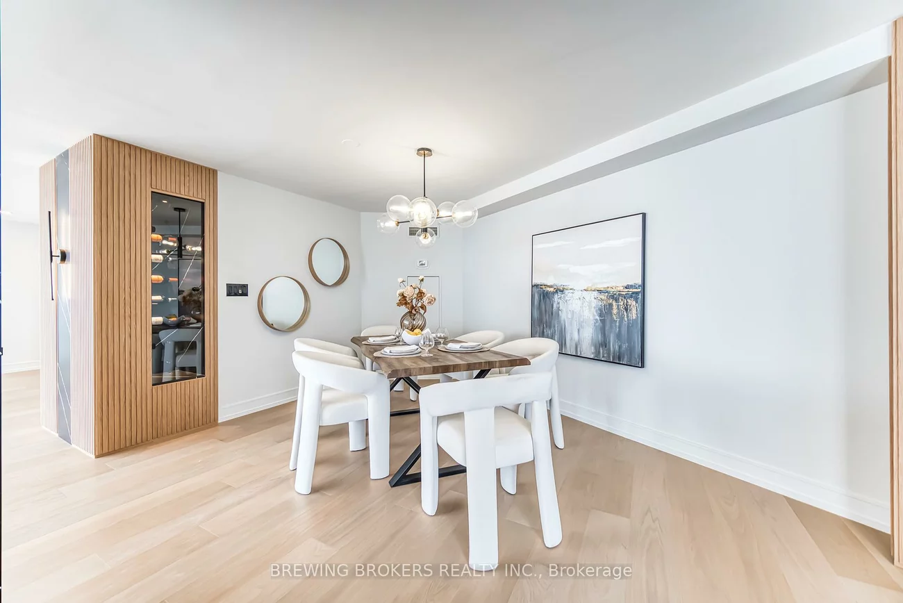 85, Skymark, Hillcrest Village, Toronto