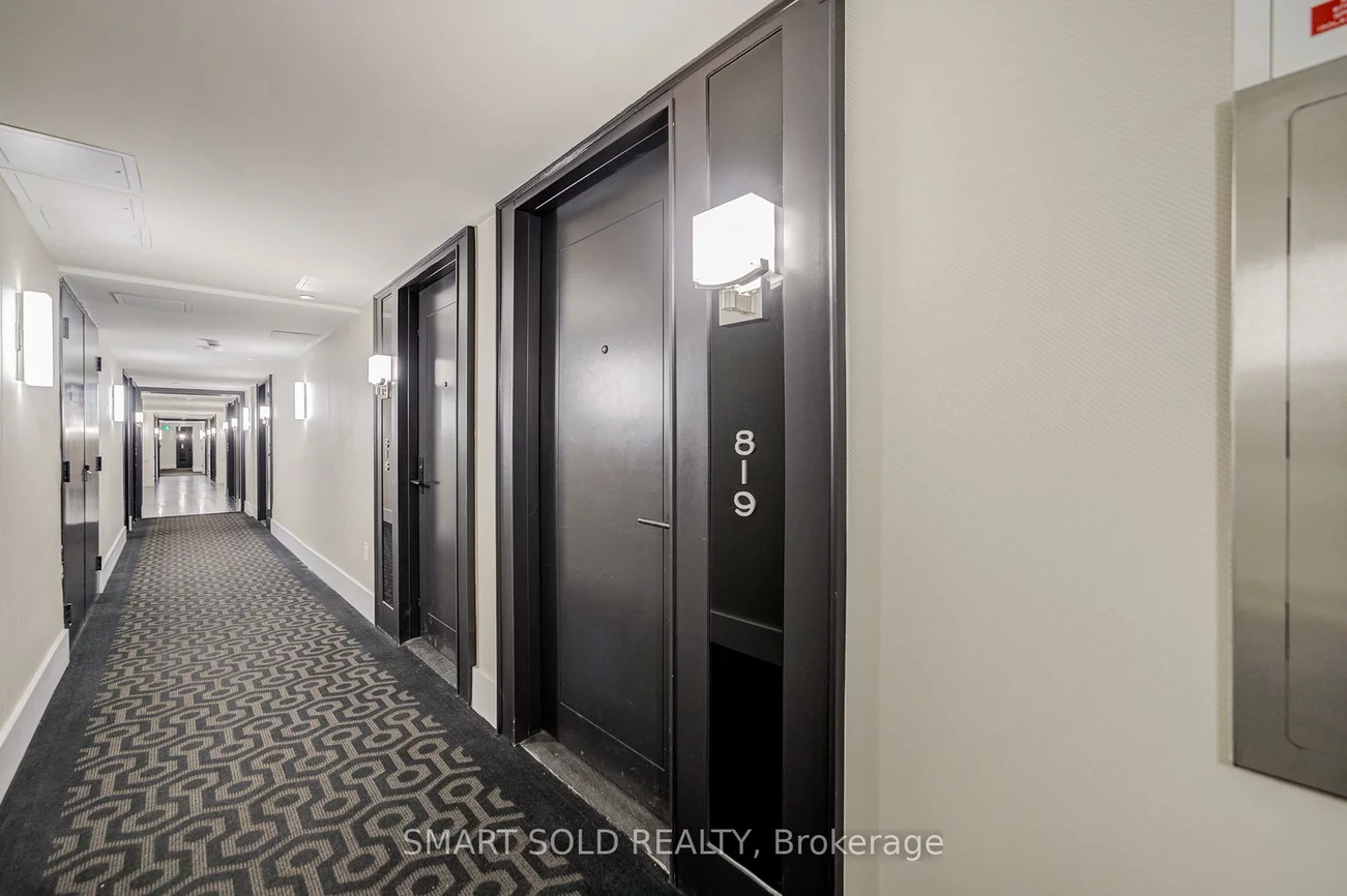 955, Bay, Bay Street Corridor, Toronto