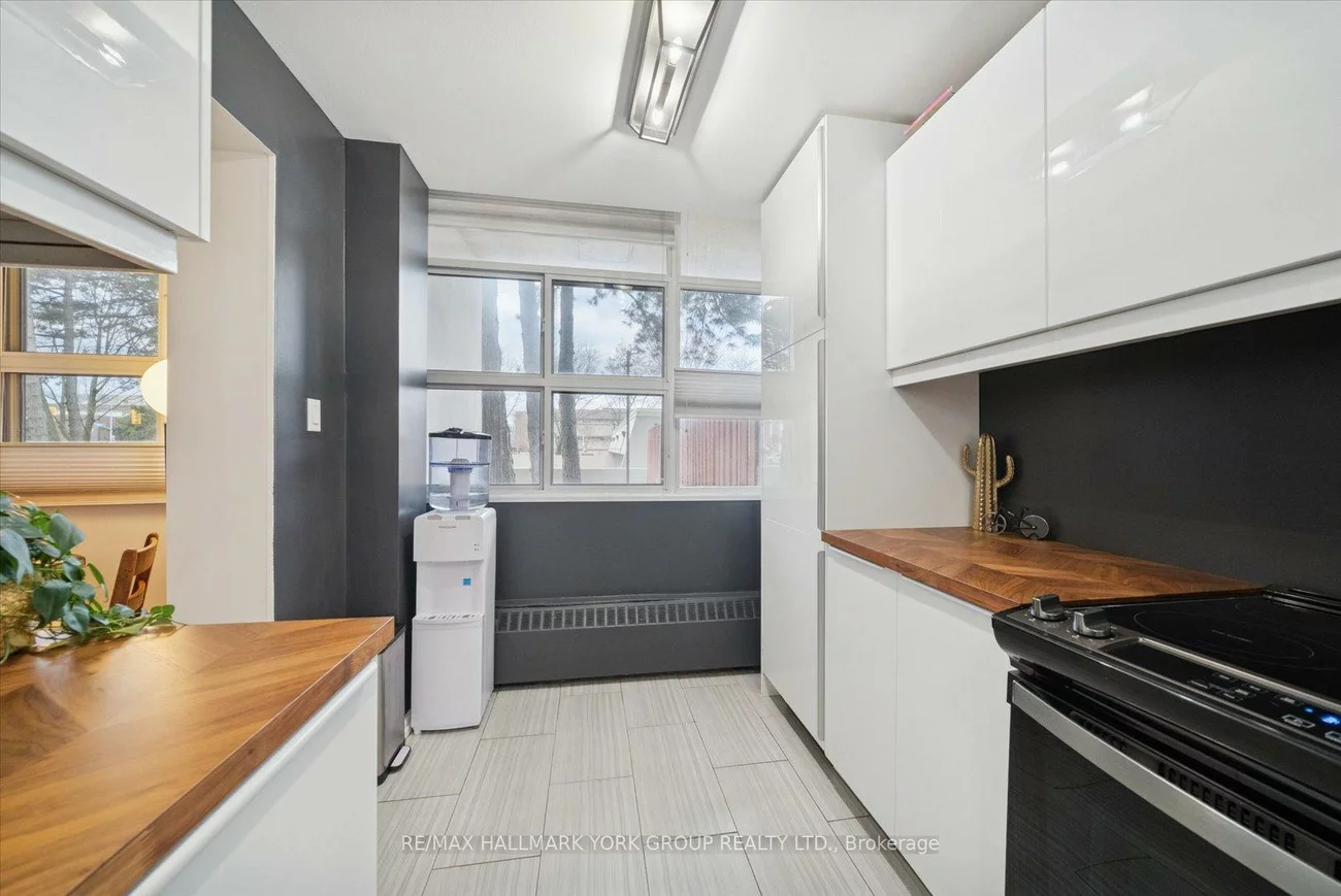 715, Don Mills, Flemingdon Park, Toronto