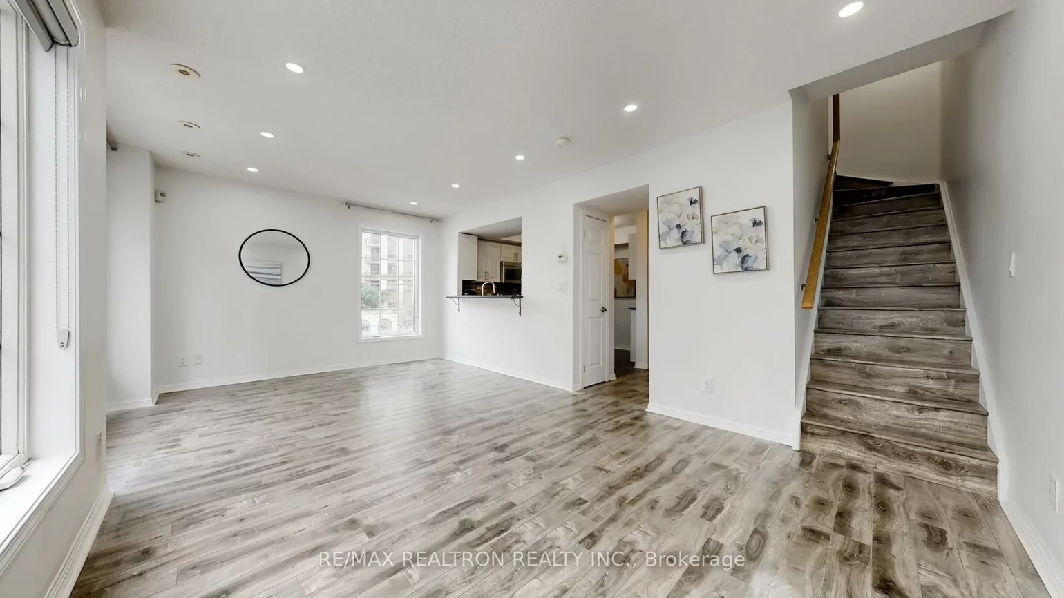 3, Everson, Willowdale East, Toronto