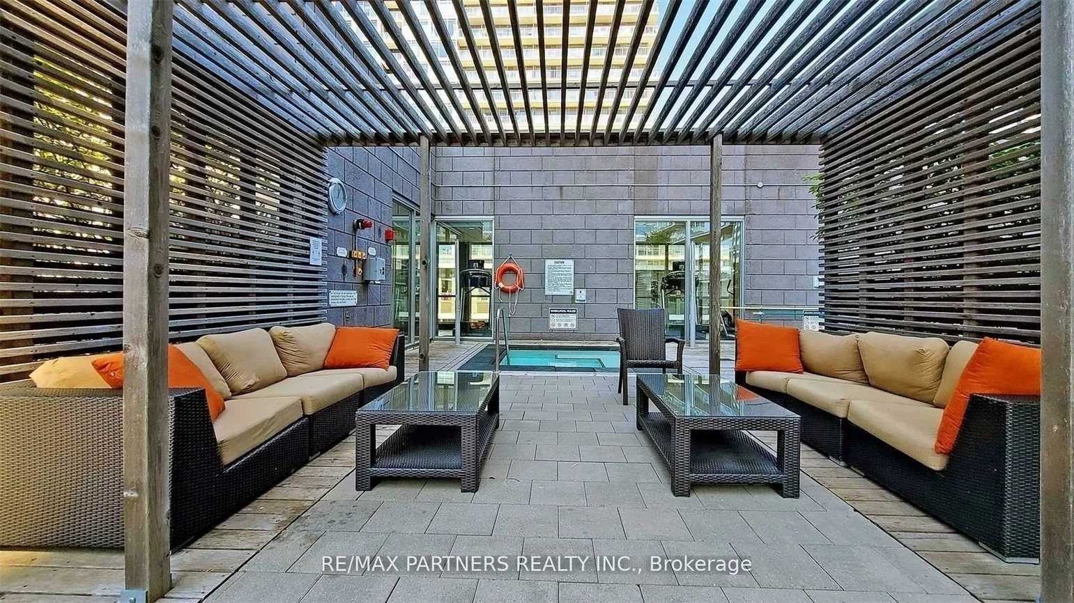 121, Mcmahon, Bayview Village, Toronto