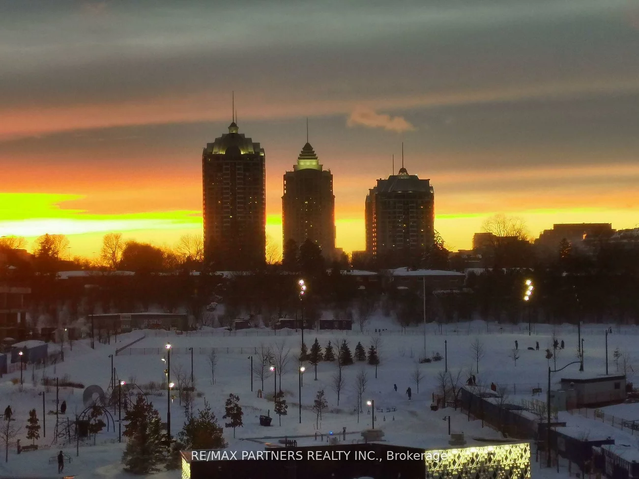 121, Mcmahon, Bayview Village, Toronto