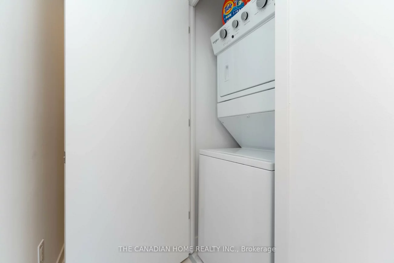 8, Tippett, Clanton Park, Toronto