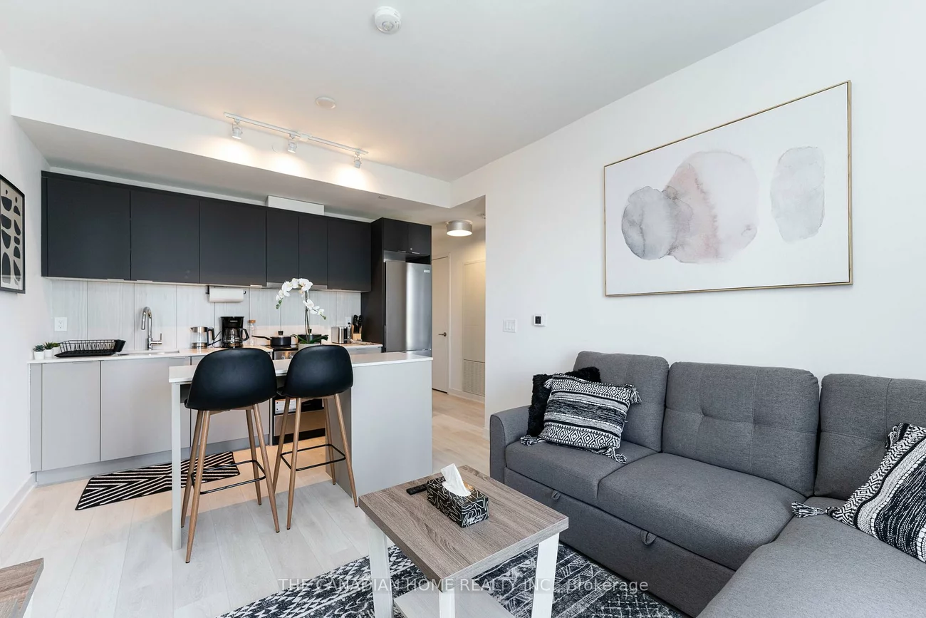 8, Tippett, Clanton Park, Toronto