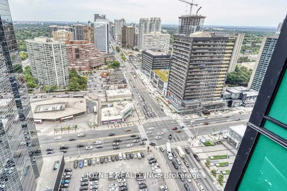 9, Bogert, Lansing-Westgate, Toronto