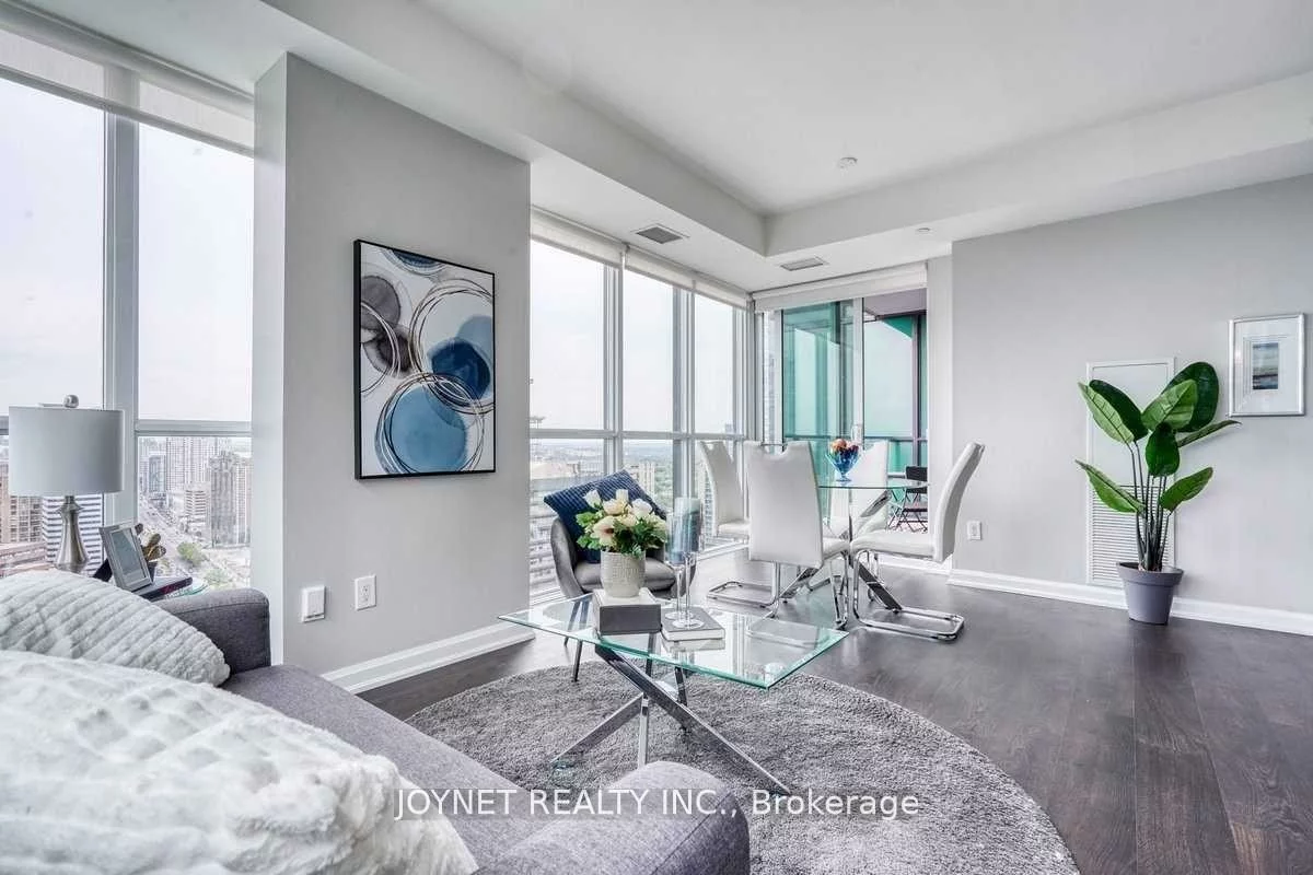 9, Bogert, Lansing-Westgate, Toronto