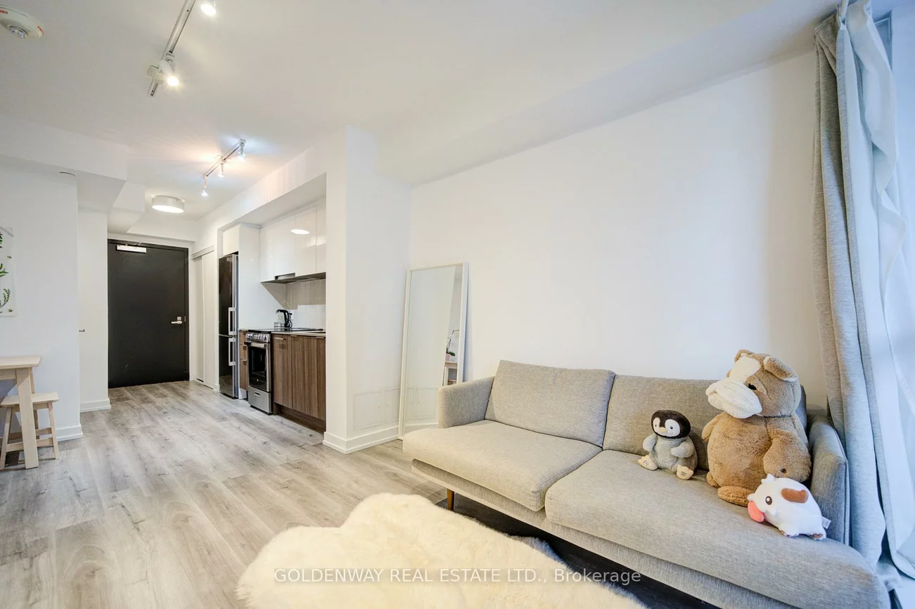 31, Tippett, Clanton Park, Toronto