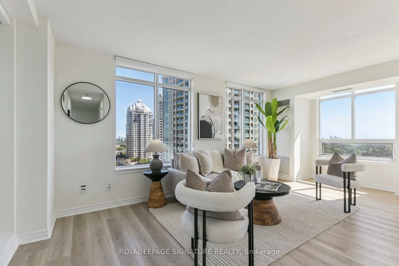 18, Kenaston, Bayview Village, Toronto